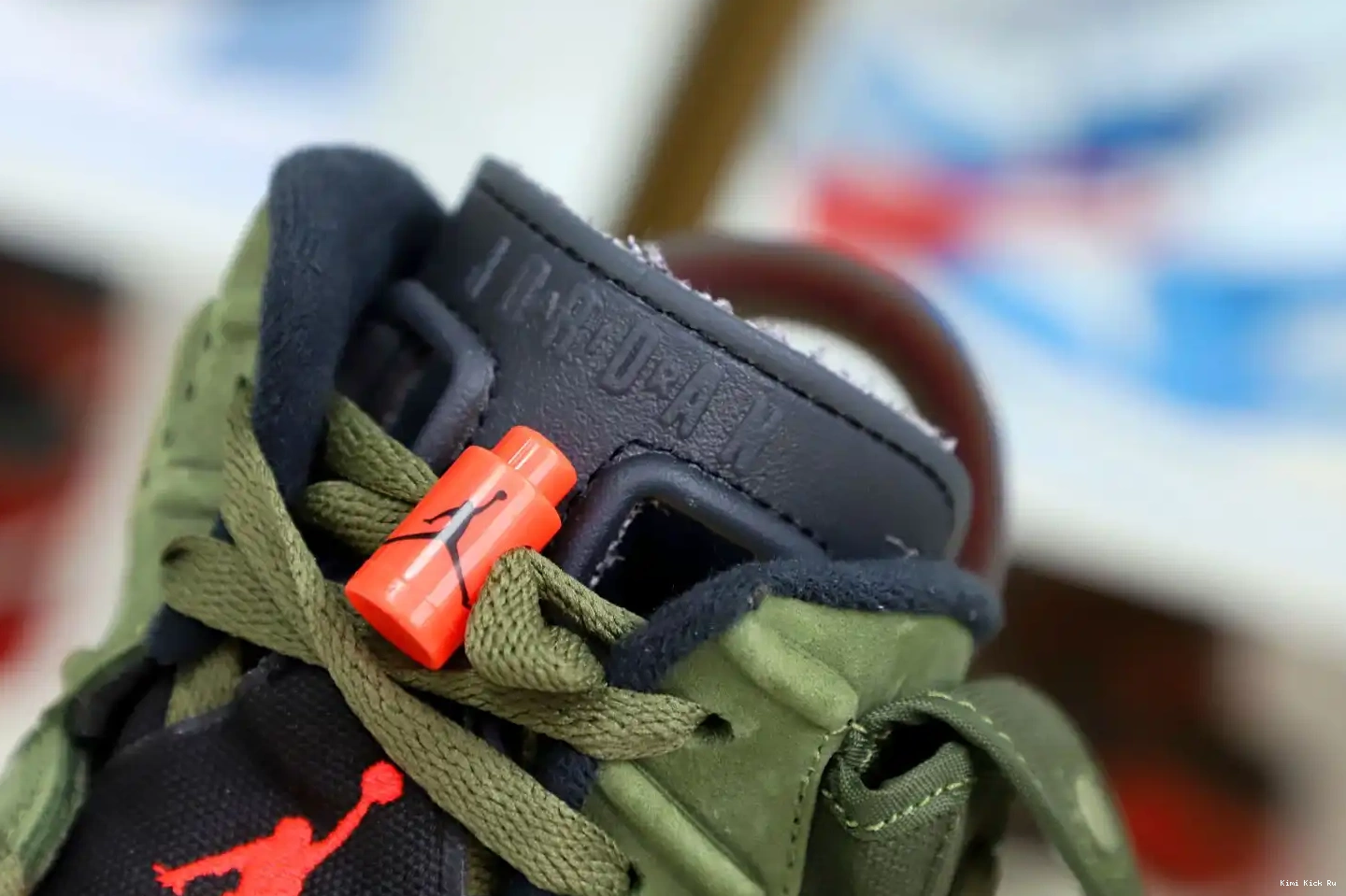 RETRO AIR 6 Kimikick 'OLIVE' TRAVIS SCOTT JORDAN X 0701